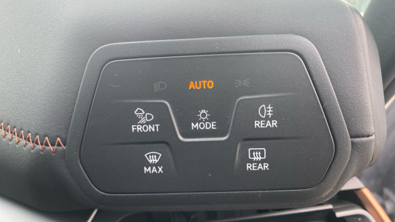 CUPRA Born 170kW e-Boost V1 59kWh 5dr Auto Electric Hatchback
